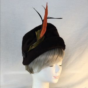 Brown Dutchess Cocked Deerslayer Hat. Stylish!!!